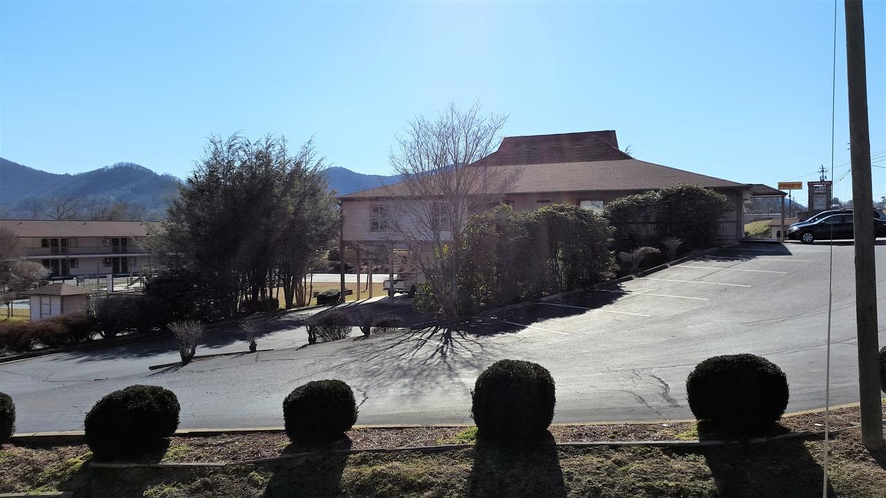 Mountain Valley Inn Діллард Екстер'єр фото